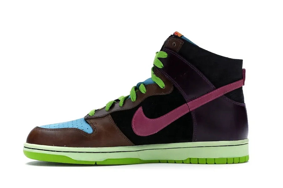 Фото № 3 с приближением к товару «‎Nike Dunk High Undefeated»