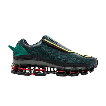 Pokémon x adidas Megaride Rayquaza - 1