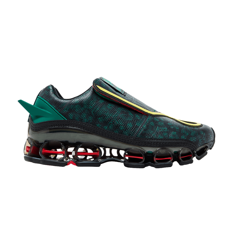 Фото № 1 с приближением к товару «‎Pokémon x adidas Megaride Rayquaza»