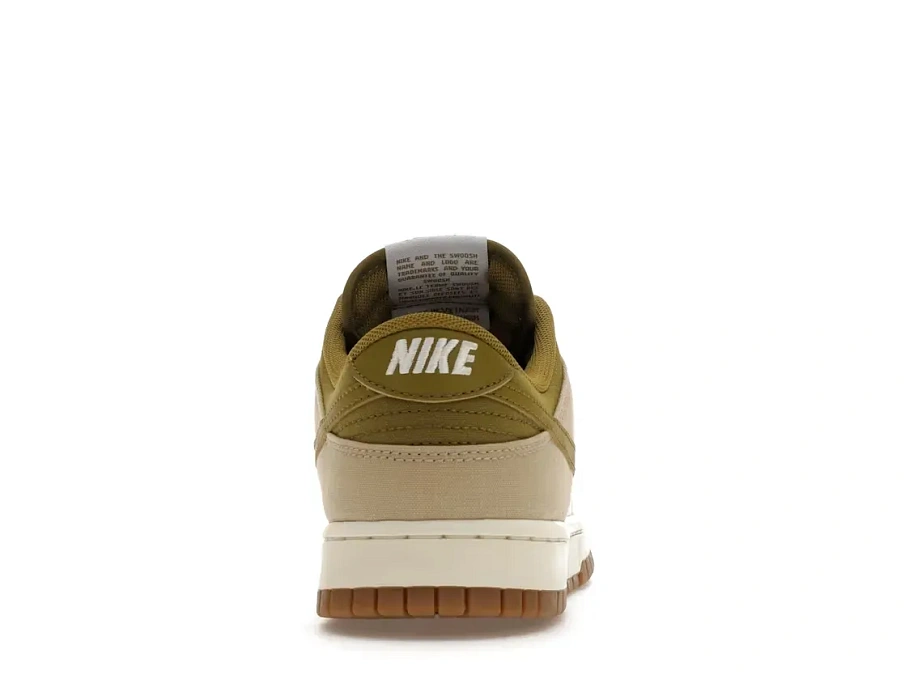 Фото № 4 с приближением к товару «‎Nike Dunk Low»