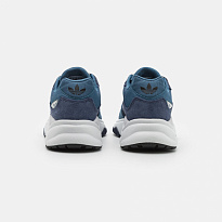 Фото № 3 с приближением к товару «‎Adidas Retropy F90 »