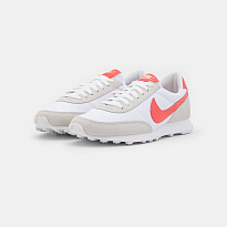 Фото № 3 с приближением к товару «‎Nike Daybreak »
