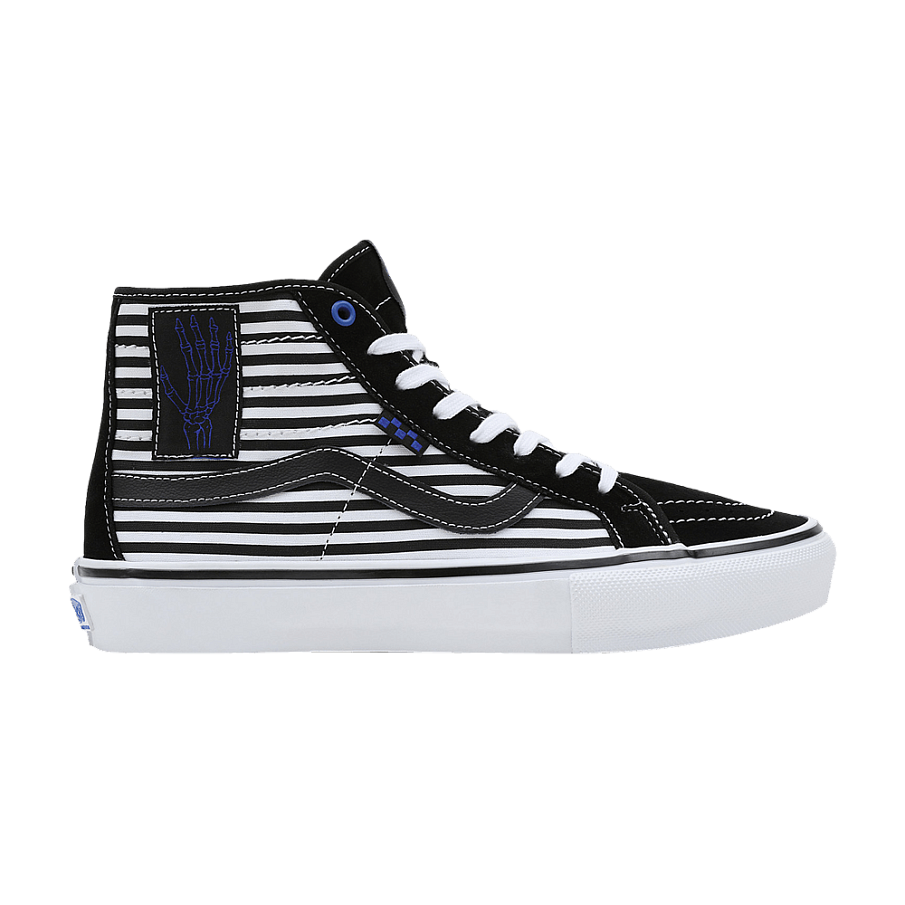 Фото № 1 с приближением к товару «‎Vans Breana Geering x Skate Sk8-Hi Decon Black White»