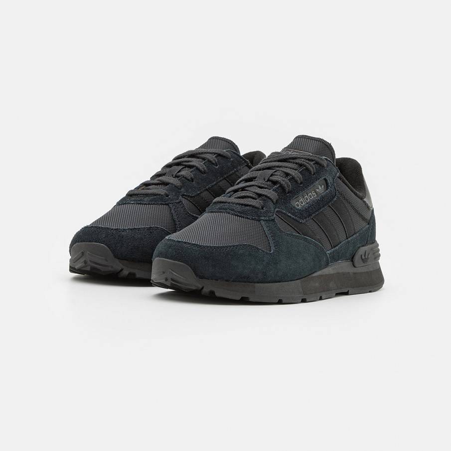 Фото № 2 с приближением к товару «‎Adidas Treziod 2 »