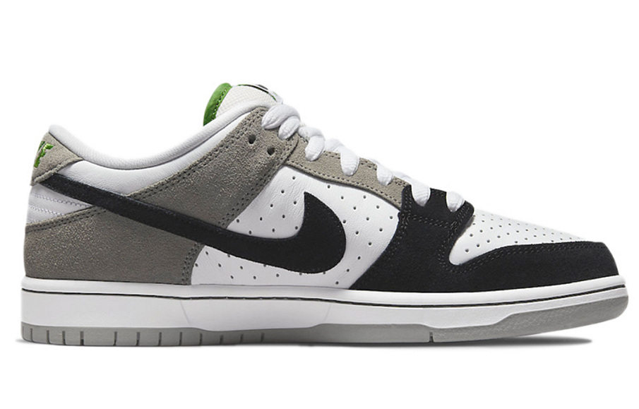 Фото № 2 с приближением к товару «‎Nike SB Dunk Low Pro Skate shoes Chlorophyll»