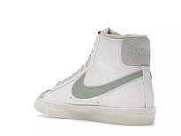 Фото № 3 с приближением к товару «‎Nike Blazer Mid 77 Premium Certified Fresh»