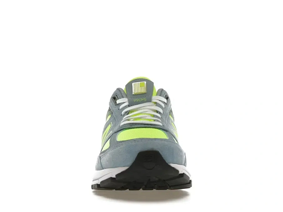 Фото № 2 с приближением к товару «‎New Balance 990v5»