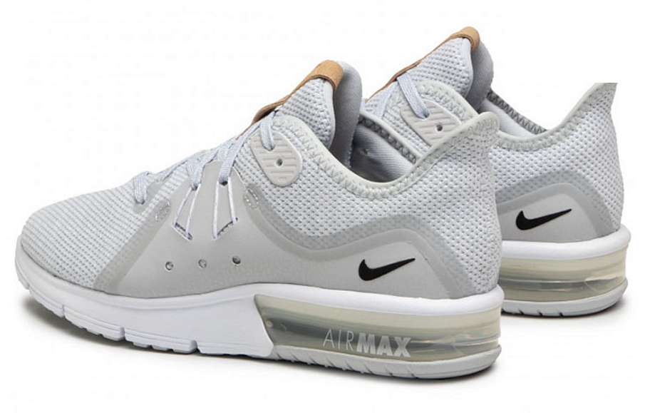 Фото № 4 с приближением к товару «‎ Nike Air Max Sequent Running shoes»