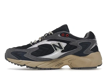 New Balance 725 - 3