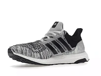 Фото № 5 с приближением к товару «‎adidas Ultra Boost 1.0 DNA Oreo (2022)»