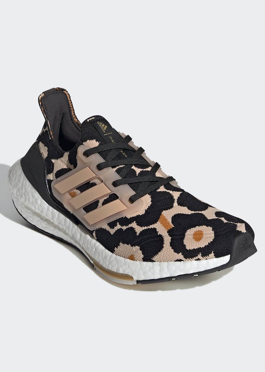 Фото № 3 с приближением к товару «‎Adidas Ultraboost»