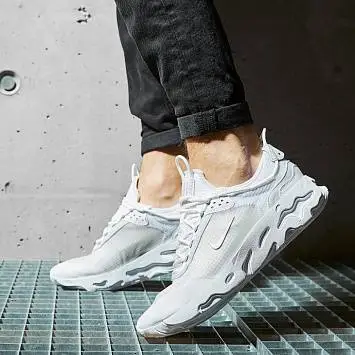 Nike React Live - 3