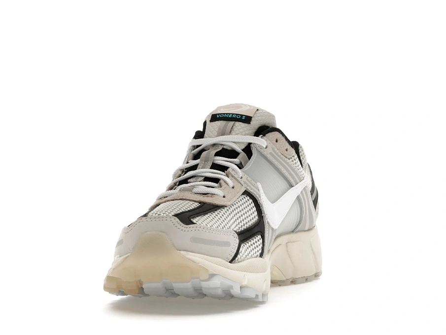 Фото № 3 с приближением к товару «‎Nike Vomero 5 Supersonic Light Bone Black»
