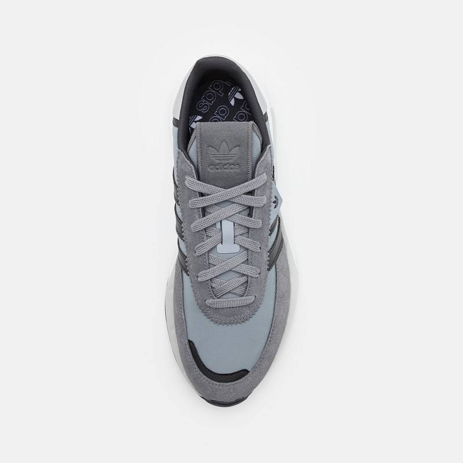 Фото № 3 с приближением к товару «‎Adidas Retropy F2 »