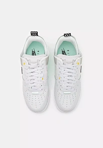 Фото № 4 с приближением к товару «‎AIR FORCE 1 REACT UNISEX»