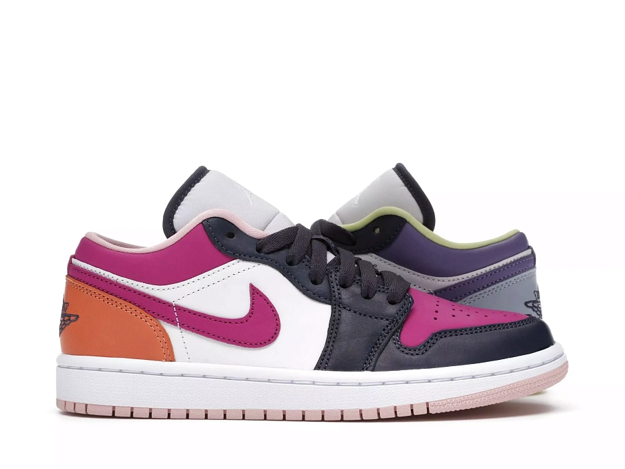 Фото № 1 с приближением к товару «‎Jordan 1 Low Purple Magenta »
