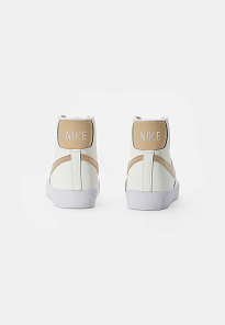 Фото № 5 с приближением к товару «‎Nike Blazer »