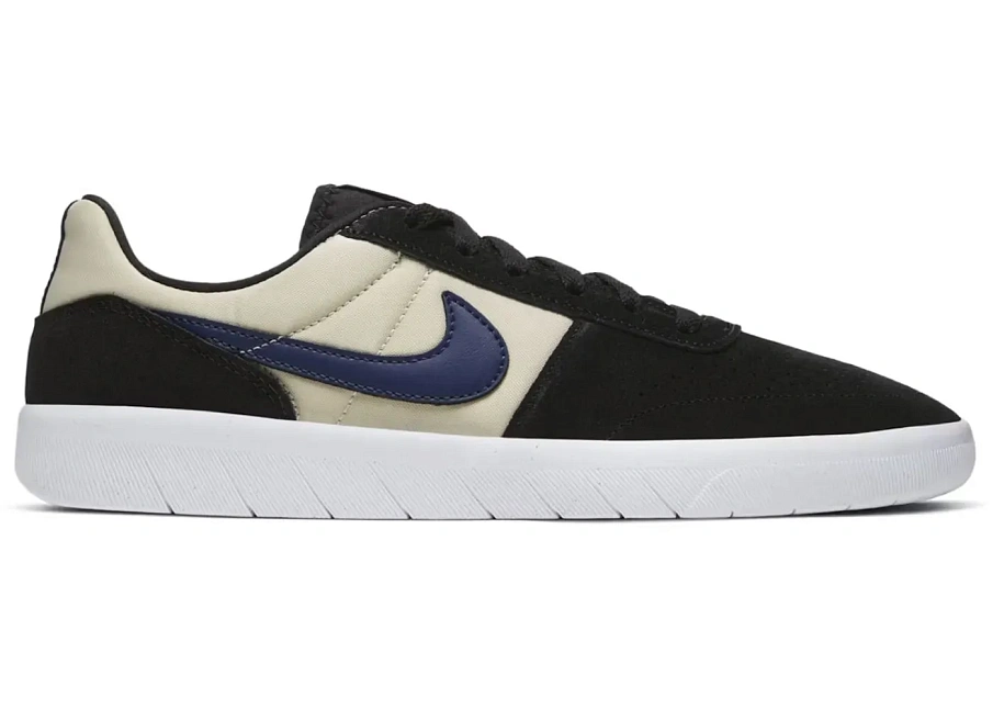 Фото № 1 с приближением к товару «‎Nike SB Team Classic»