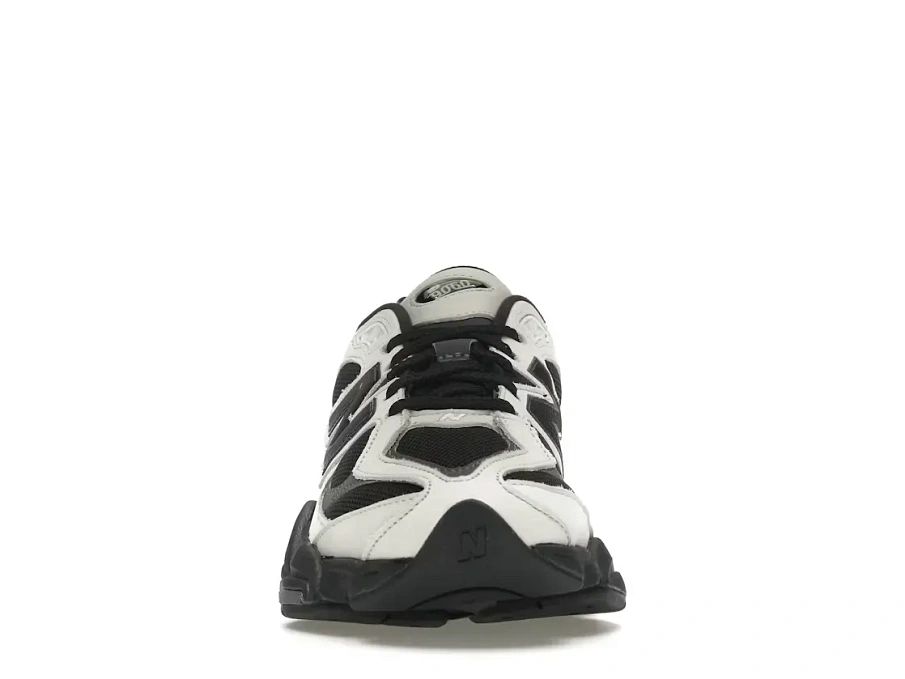 Фото № 2 с приближением к товару «‎New Balance 9060»