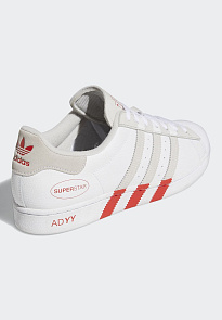 Фото № 4 с приближением к товару «‎Adidas Superstar »