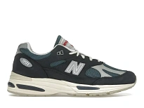 Фото № 1 с приближением к товару «‎New Balance 991v2»
