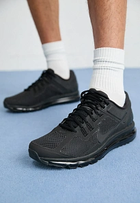 Фото № 2 с приближением к товару «‎AIR MAX 2013»