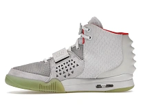 Фото № 3 с приближением к товару «‎Nike Air Yeezy 2 Pure Platinum»
