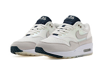 Фото № 2 с приближением к товару «‎Nike Air Max 1 ‘la Ville Lumiere’ Wmns»