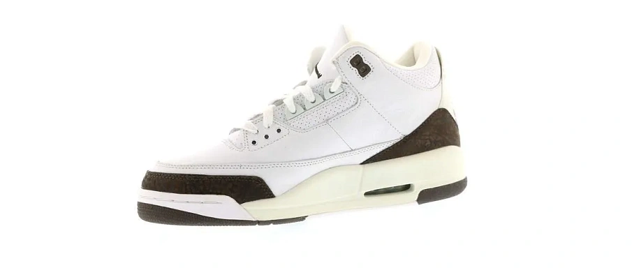 Фото № 4 с приближением к товару «‎Jordan 3 Retro Mocha (2001)»