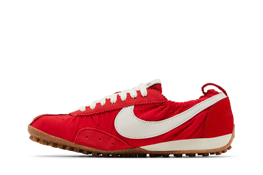 Фото № 4 с приближением к товару «‎Jacquemus x Nike Women's Moon Shoe SP University Red»