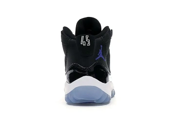 Jordan 11 Retro - 4