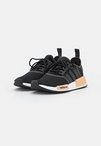 Фото № 3 с приближением к товару «‎Adidas Nmd_r1 »