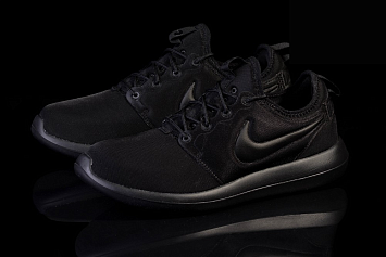 Nike Roshe Two Triple  - 2