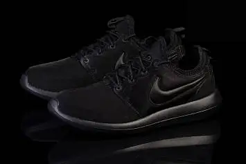 Nike Roshe Two Triple  - 2