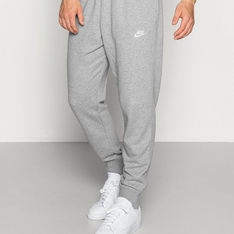 Фото № 1 с приближением к товару «‎Nike Hosen Club Jogger»