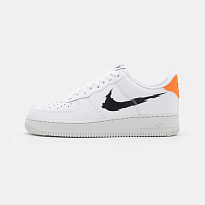 Фото № 1 с приближением к товару «‎Nike Air Force 1 07 »