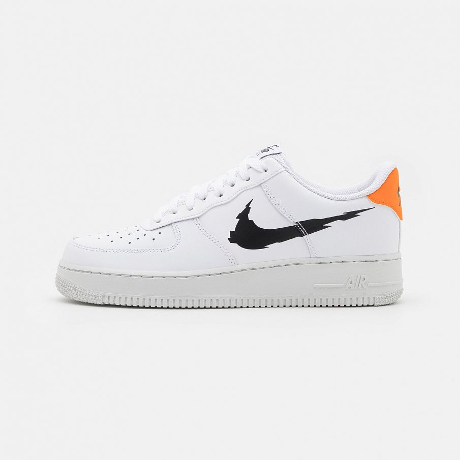 Фото № 1 с приближением к товару «‎Nike Air Force 1 07 »