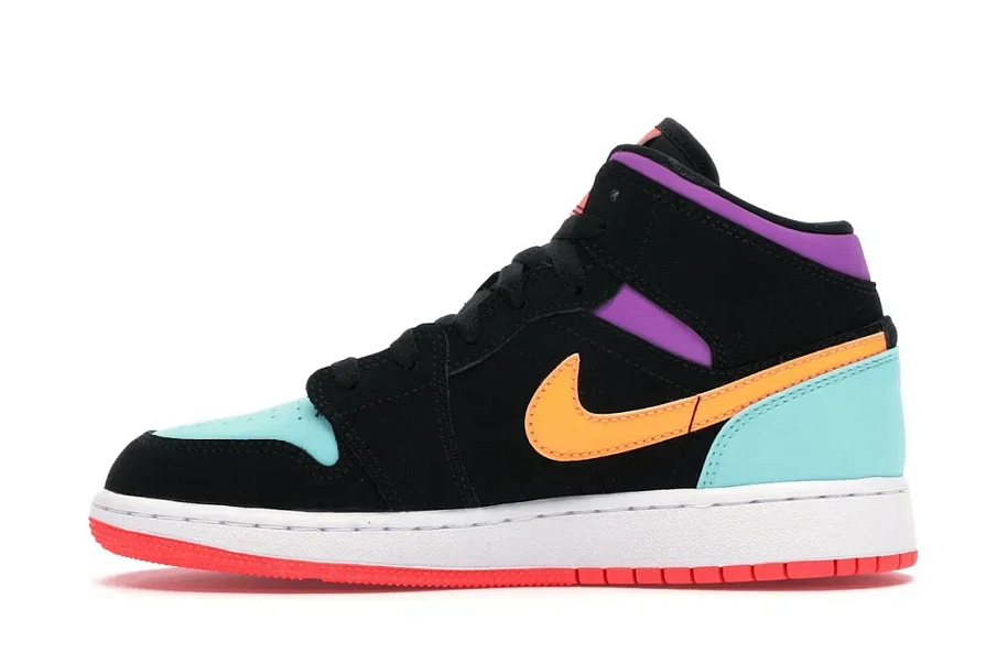 Фото № 3 с приближением к товару «‎Jordan 1 Mid Multi-Color »