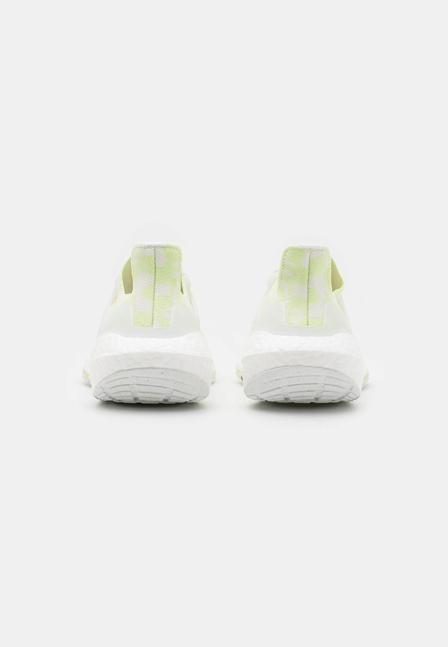 Фото № 3 с приближением к товару «‎Adidas Ultraboost 22»