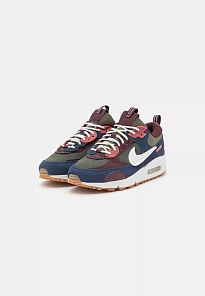 Фото № 3 с приближением к товару «‎W AIR MAX 90 FUTURA»