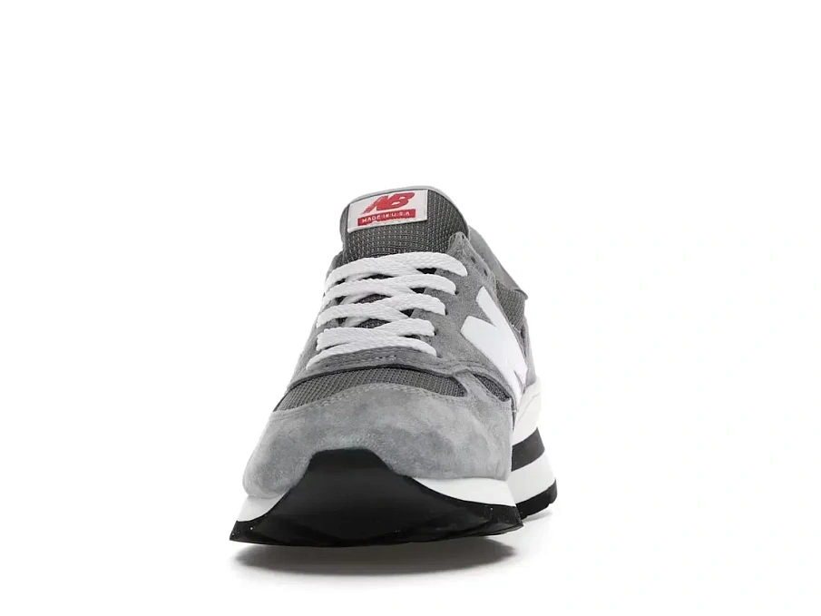 Фото № 2 с приближением к товару «‎New Balance 990v1»