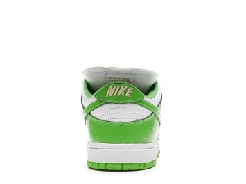 Nike SB Dunk Low Supreme Stars Mean Green (2021) - 4