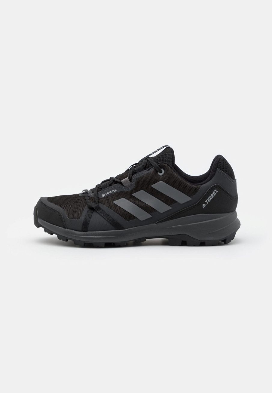 Фото № 1 с приближением к товару «‎Кроссовки Adidas SPAD542A41G-Q11»