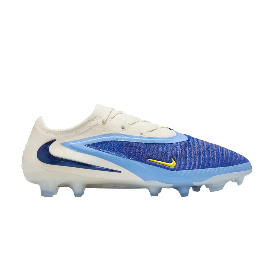 Фото № 1 с приближением к товару «‎Nike Phantom 6 Low Elite FG Fear Nothing Pack (HQ2331-400)»