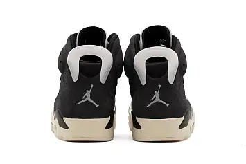 Jordan Brand Wmns Air Jordan 6 Retro - 4