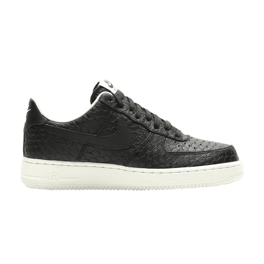Фото № 1 с приближением к товару «‎Nike Air Force 1 Low 07 LV8 Black Summit White Snakeskin (718152-012)»