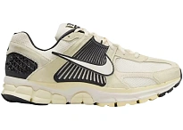 Фото № 1 с приближением к товару «‎Nike Zoom Vomero 5»