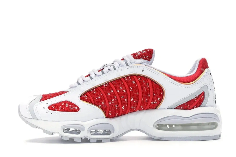 Фото № 3 с приближением к товару «‎Nike Air Max Tailwind 4 Supreme White»