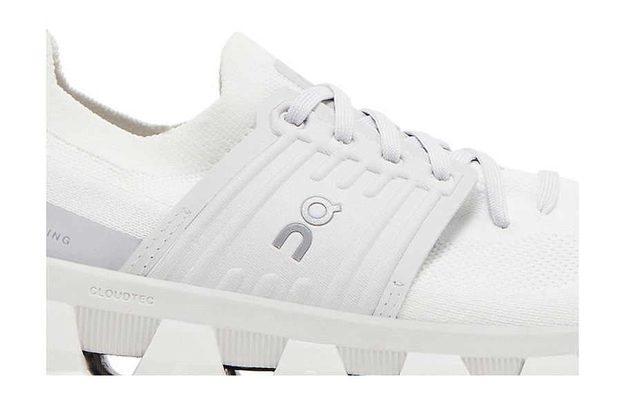 Фото № 3 с приближением к товару «‎ON Women's Cloudswift 3 White Frost»
