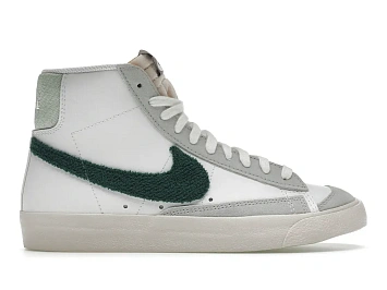 Nike Blazer Mid 77 Vintage Chenille Swoosh Gorge Green  - 1